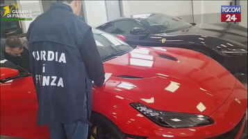 https://img-prod.tgcom24.mediaset.it/images/2025/10/06/103856027-2deddbfa-bf21-4da0-a975-33782205e312.jpg