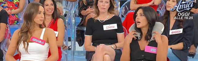 https://img-prod.tgcom24.mediaset.it/images/2025/10/06/150832850-ff92df6f-c92d-4546-992f-87baa625e6ea.jpg