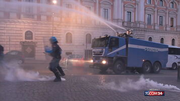 https://img-prod.tgcom24.mediaset.it/images/2025/10/07/102918637-19b0cba0-b993-4aee-9d0d-96787bfaaaea.jpg