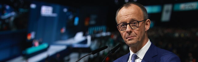 Auto, Merz: “Non deve esserci taglio drastico motori a combustione nel 2035”