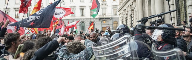 Milano, niente stop al gemellaggio con Tel Aviv: tafferugli dentro e fuori Palazzo Marino