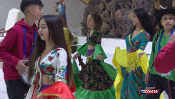 Festa gitana in Vaticano, il Papa al Giubileo di Rom e Sinti