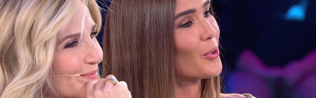 https://img-prod.tgcom24.mediaset.it/images/2025/10/22/222114659-aeaec279-7c07-40c2-8566-2cc2bd539f0c.jpg