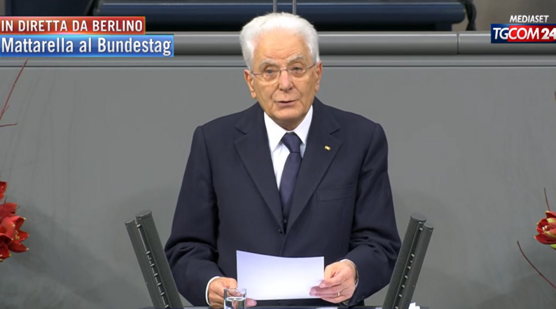 Mattarella: "Da Kiev a Gaza la guerra è un'ombra cupa sull'umanità"