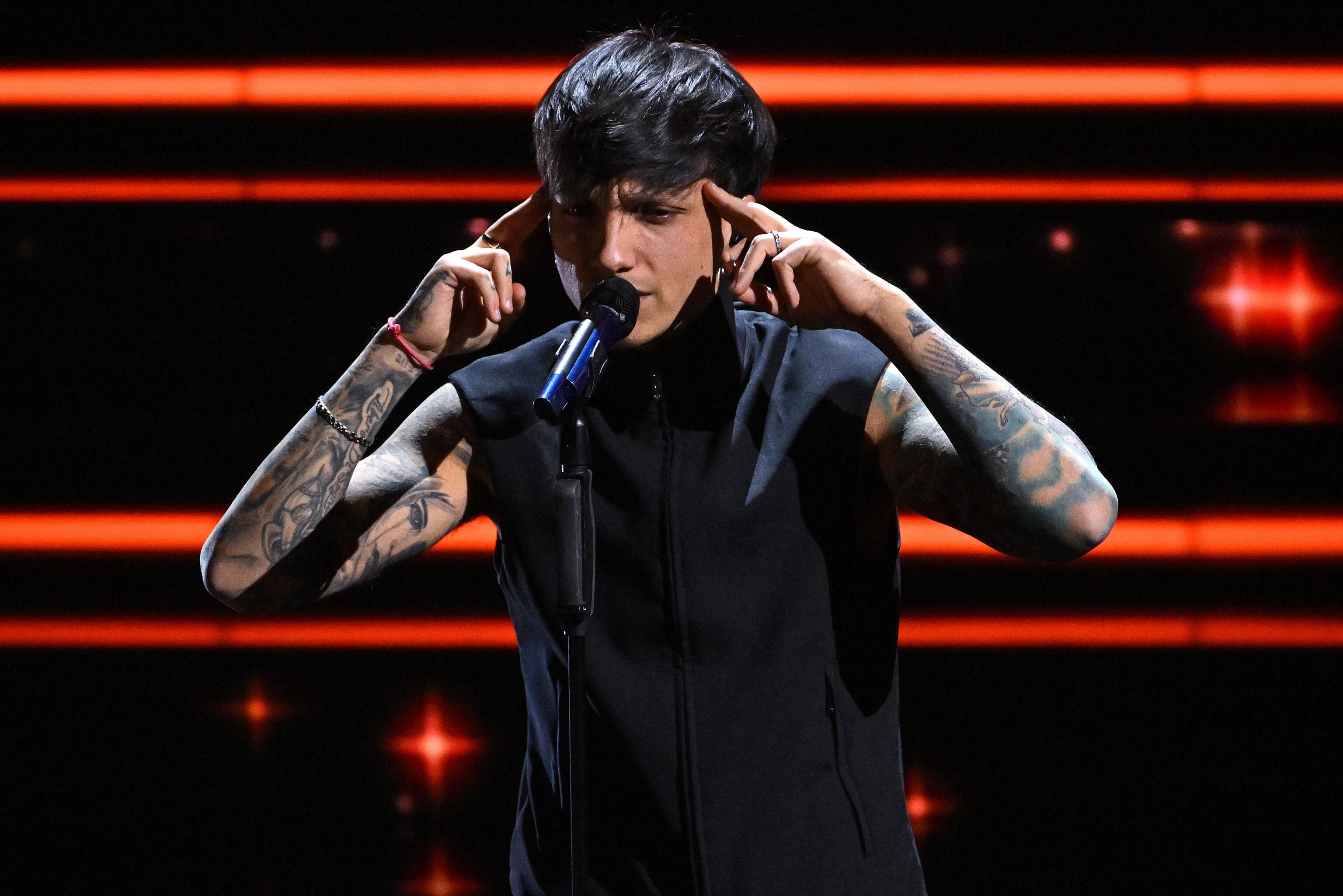 https://img-prod.tgcom24.mediaset.it/images/2026/01/07/152704351-113a833a-63ca-4dd2-9228-650446382512.jpg