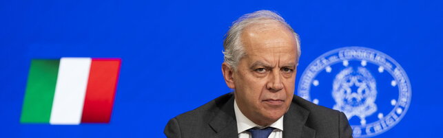 Migranti, il ministro Piantedosi: "Impugneremo la sentenza su Sea Watch"