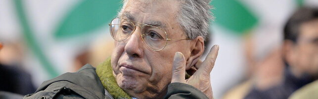 È morto Umberto Bossi, protagonista della Seconda Repubblica con la Lega Nord
