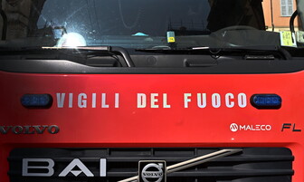 Roma, donna cade in un pozzo in Parco della pace: intervengono i vigili fuoco