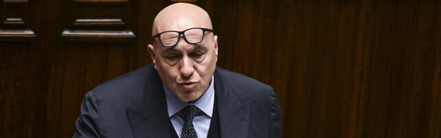 Basi Usa, Crosetto alla Camera: "Rispettare gli accordi non significa essere in guerra" | Le opposizioni: "Governo prenda posizione con Trump"