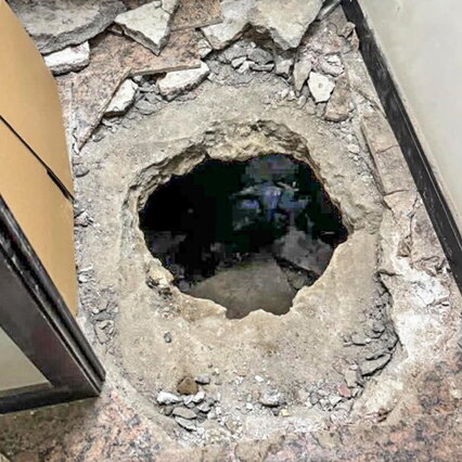 Anteprima: Rapina in banca a Napoli, spunta l'ipotesi di una "talpa" | La banda "aveva scavato un tu…