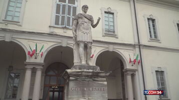 https://img-prod.tgcom24.mediaset.it/images/2026/05/08/213035183-b346bbb7-88d7-4c39-a1d9-eeaea4103c5b.jpg