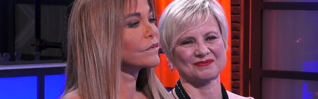 https://img-prod.tgcom24.mediaset.it/images/2026/05/12/214402912-a1f38f9b-573c-47cd-abcf-2eb598f3f33a.jpg