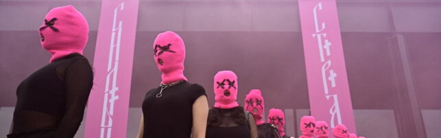 Anteprima: La Russia inserisce le Pussy Riot nell'elenco delle organizzazioni terroristiche