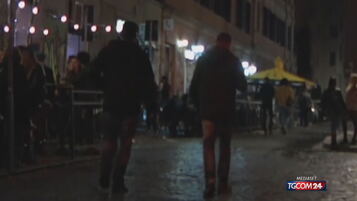 Bologna, guerra alla movida di piazza Aldrovandi