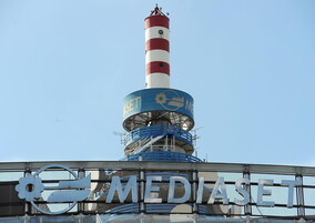 https://img-prod.tgcom24.mediaset.it/images/2026/05/22/213053826-06a5c5ee-5f1f-49a4-9a20-86d72f3741b6.jpg