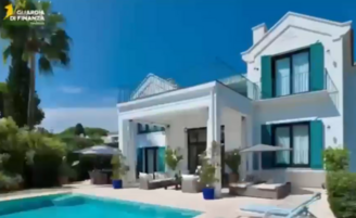 https://img-prod.tgcom24.mediaset.it/images/2026/05/28/090020461-f976a8ac-f000-4b70-b357-844b635e9cb1.png