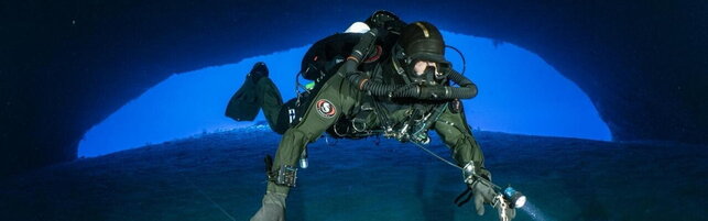 Maldive, il Presidente Mattarella conferisce l'onorificenza al merito ai sub finlandesi