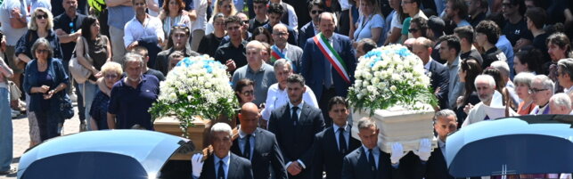 https://img-prod.tgcom24.mediaset.it/images/2026/05/30/140455755-15fab6a6-a915-4594-a53c-b35bb7261e4c.jpg