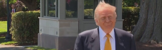 Anteprima: Trump: "Probabilmente prima o poi incontrerò Khamenei"