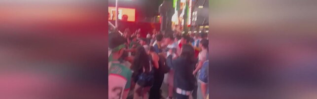 Anteprima: Mondiali 2026, gli ultras sbarcano a New York: scontri a Times Square