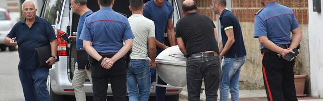 https://img-prod.tgcom24.mediaset.it/images/2026/06/19/064834143-e8c6b44f-8156-40d8-a889-990fd580d8ac.jpg