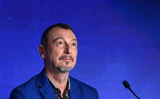 https://img-prod.tgcom24.mediaset.it/images/2026/06/26/102037093-9478604f-3697-4086-bf81-ce63684a236c.jpg