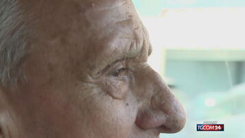 Anteprima: Pasquale guida il taxi a 86 anni: "Non ci crede nessuno"