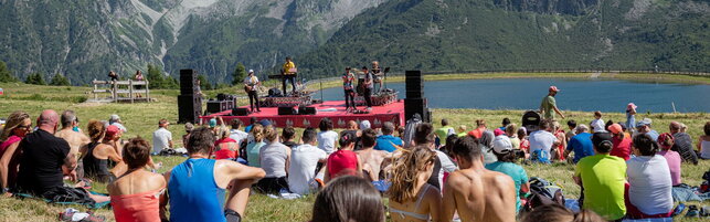 https://img-prod.tgcom24.mediaset.it/images/2026/06/30/145556133-ebfda667-7c91-40c3-b83c-305eb95eec68.jpg