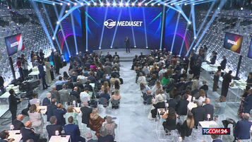 https://img-prod.tgcom24.mediaset.it/images/2026/07/09/180416044-fa776af7-ee49-44ee-94e4-6df874d6c770.jpg