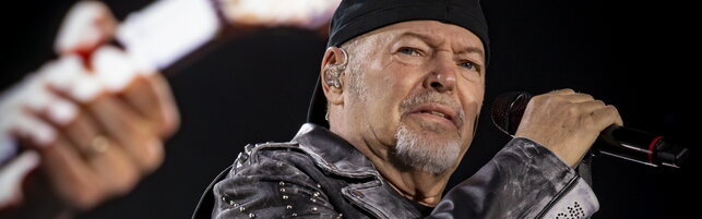 https://img-prod.tgcom24.mediaset.it/images/2026/07/10/141259856-c5404593-8cf9-4f3c-97ca-a7ee59b31c17.jpg