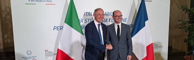 https://img-prod.tgcom24.mediaset.it/images/2026/07/16/082614744-a41e93c0-84f4-441e-93a7-b3581e3f07c3.jpg