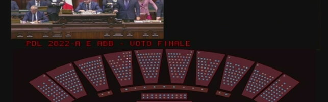 Via libera della Camera allo Stabilicum, tra proteste e bagarre delle opposizioni
