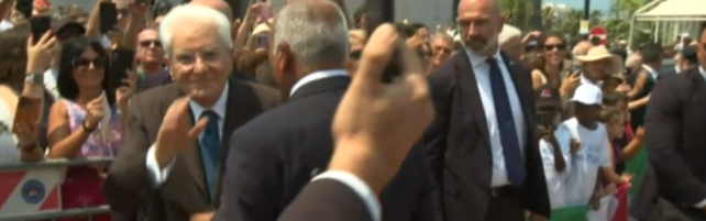 https://img-prod.tgcom24.mediaset.it/images/2026/07/28/104108273-ee9f56e9-cc85-42e0-b62d-6ee1542567e1.png