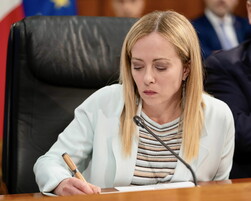 Sicurezza, Meloni: "Norma contro baby gang chiesta dai giovani"