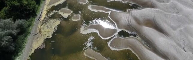 Siccità: emergono banchi di sabbia nel Danubio