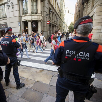 Anteprima: Barcellona, italiani aggrediti e pestati fuori da un locale: 21enne in coma farmacologico