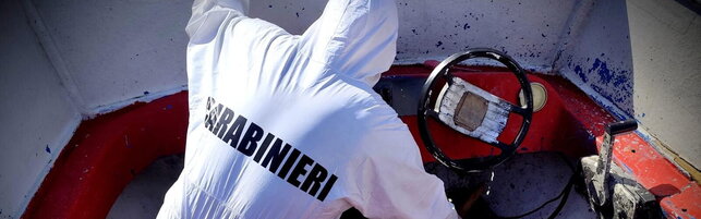 Anteprima: Cagliari, 17enne travolta in mare da un barchino di migranti | Arrestato lo scafista