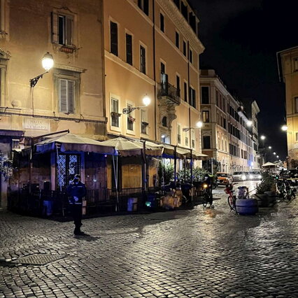 Anteprima: Roma: chiusa la storica osteria "Nannarella", guai anche per "La Parolaccia"