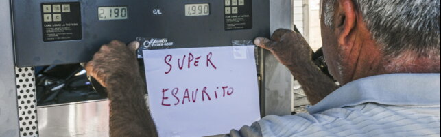 Prezzi calmierati Eni, distributori presi d’assalto: benzina esaurita