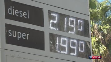 Caro carburanti, stazioni di benzina a secco per l’assalto degli italiani