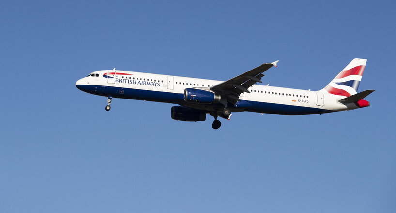 Emergenza su volo British Airways Londra-Chicago: atterraggio a Heathrow