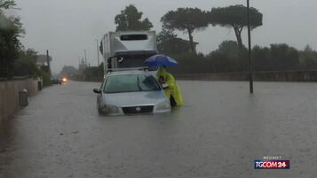 Anteprima: Maltempo, strade e case allagate nel litorale a sud di Roma: chiesto stato di calamità