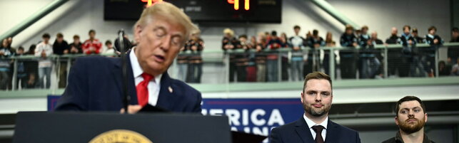 Anteprima: Usa, Trump concede la grazia a due meccanici condannati per violazioni delle norme antinq…