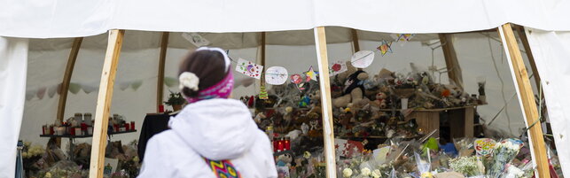 Le famiglie delle vittime non vogliono tornare a Crans-Montana: spostata la commemorazione