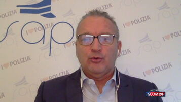 https://img-prod.tgcom24.mediaset.it/images/2026/10/25/094057876-38d9362d-0699-44c4-abc1-11da5df4790e.jpg